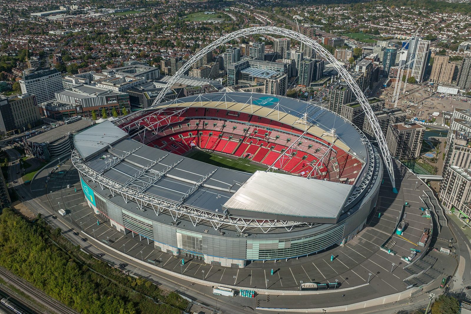 Golf, football & sports travel